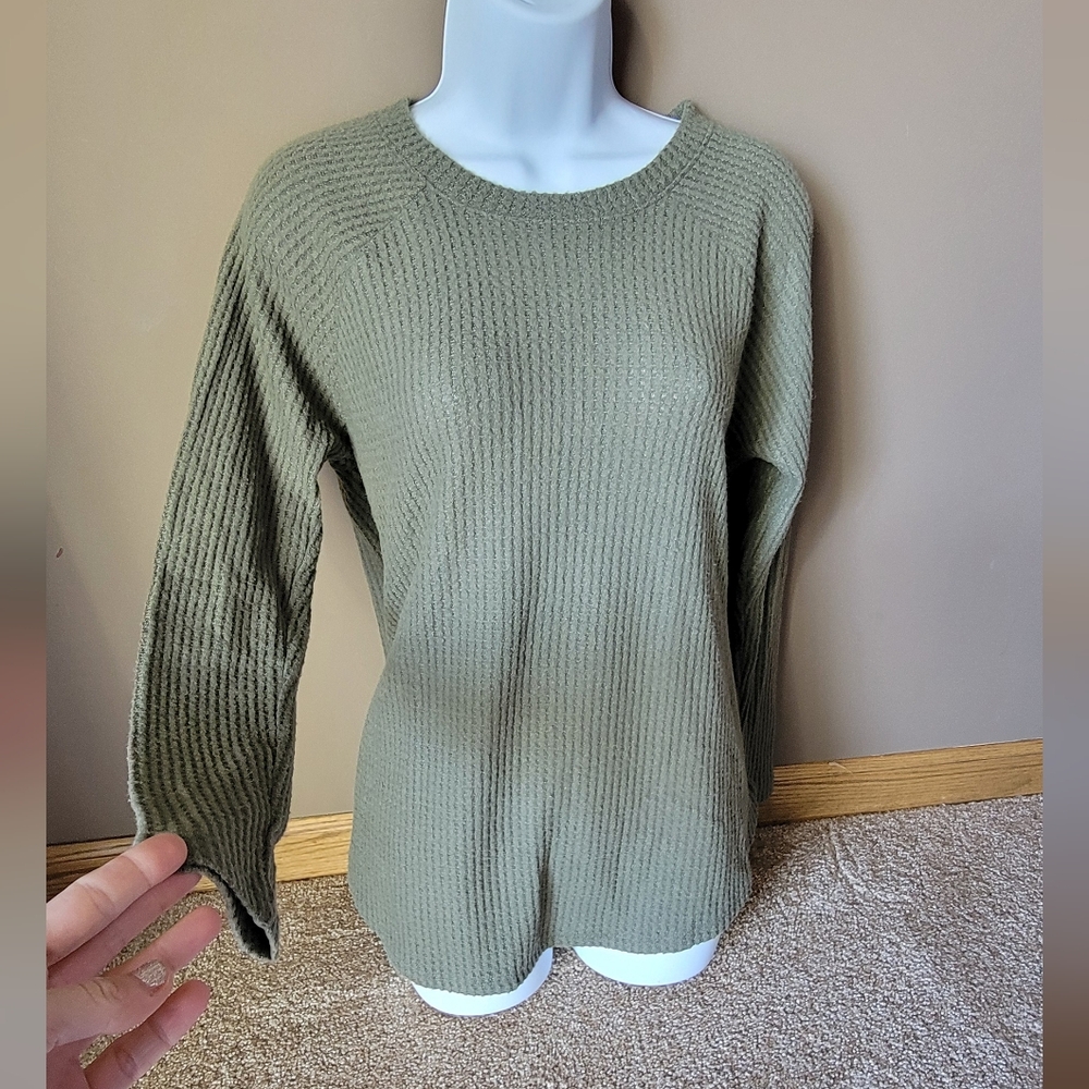 American Eagle Super Soft and Sexy Plush Waffle Long Sleeved Green Size S Top